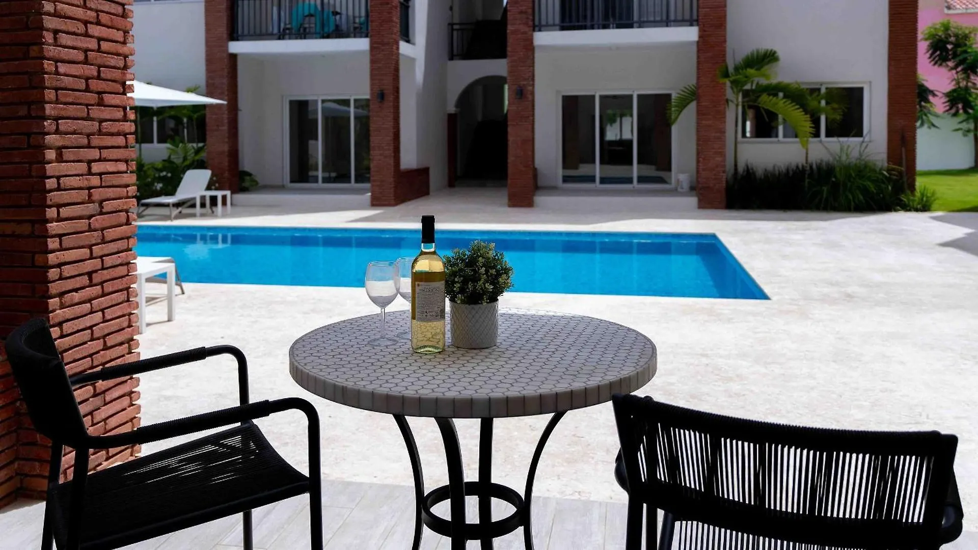 Charming 2Bdr Pool View Walking To Bavaro Beach بونتا كانا 0*,  جمهورية الدومينيكان