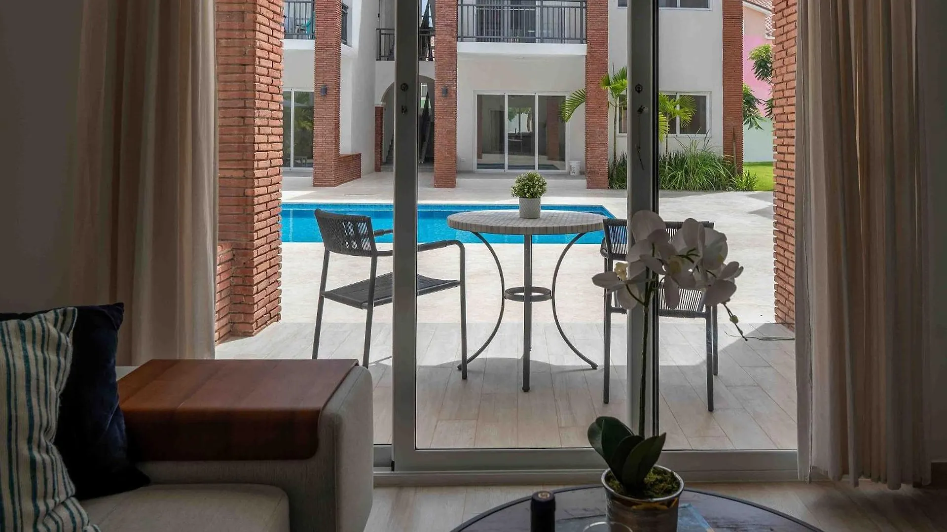 Charming 2Bdr Pool View Walking To Bavaro Beach بونتا كانا