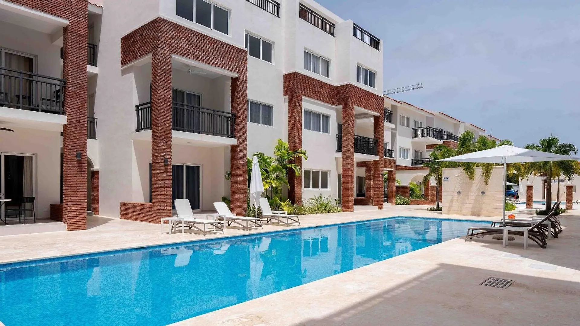 Charming 2Bdr Pool View Walking To Bavaro Beach بونتا كانا